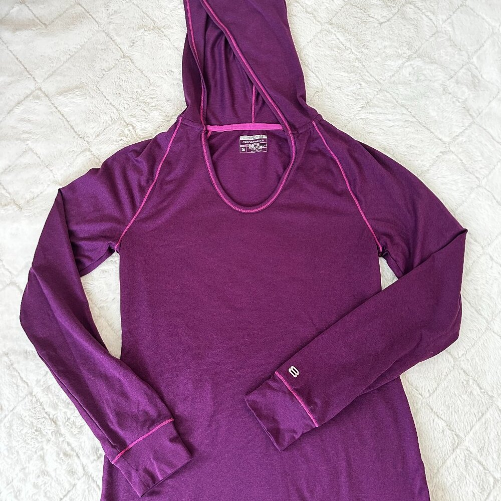 Lightweight active hoodie